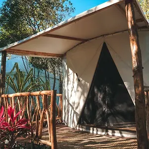 Apartment Huaya Camp
